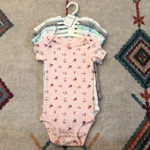 NWT 5 Pack Carter’s Floral Bodysuit 24M